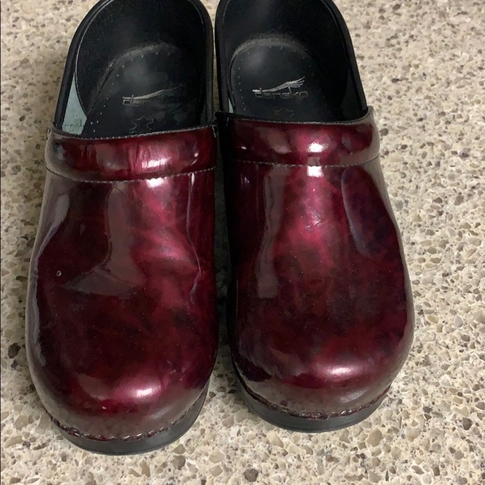 Fandom clogs